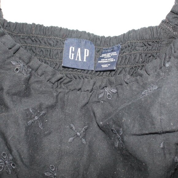 Gap Cotton Black Crop Top with Puffy Sleeves and Embroidered Patterns - Picture 3 of 4